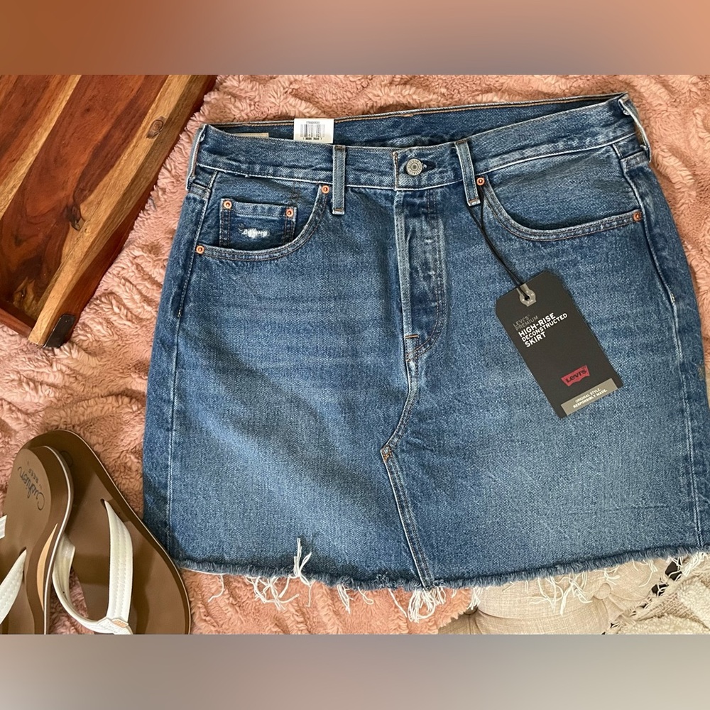 Levi’s High Rise Deconstructed Mini Skirt